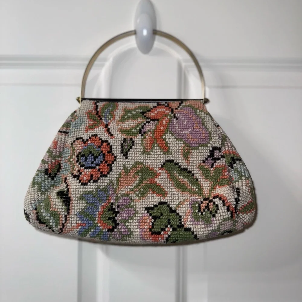 Unbranded Floral Vintage Needlepoint Purse